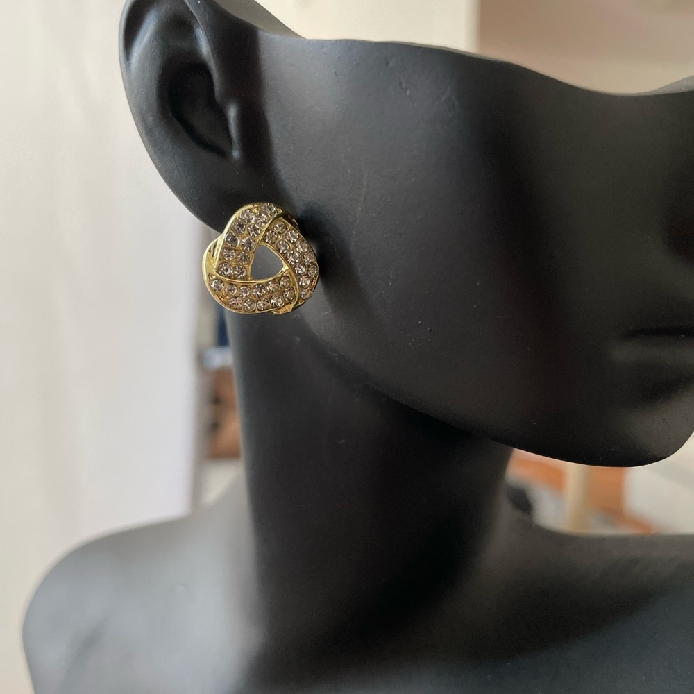 Intricate Gold Earrings with Circular Design